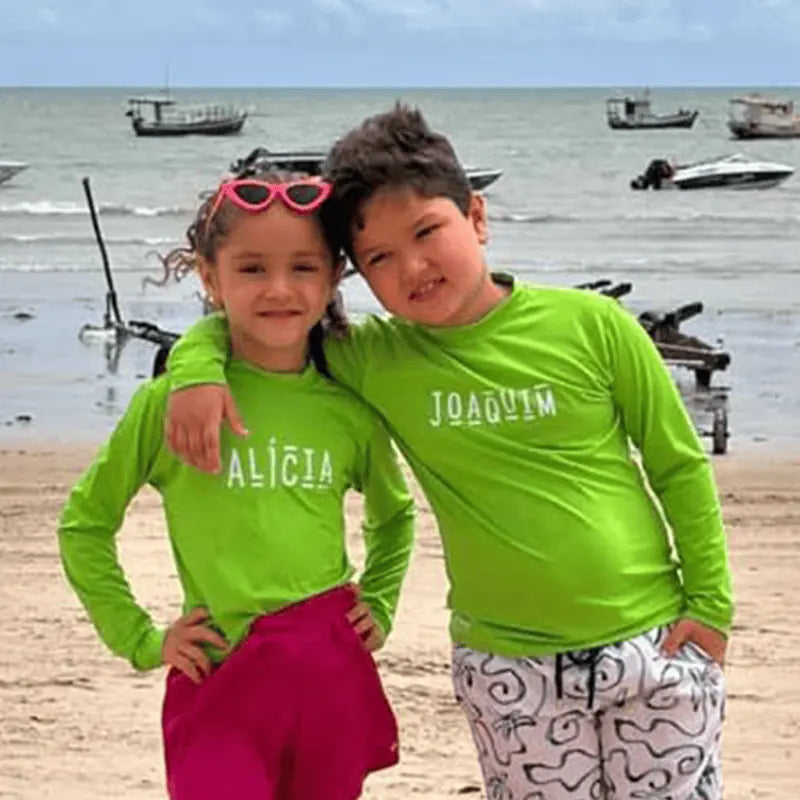 Camisa UV Infantil Com Nome  | Cores Sortidas