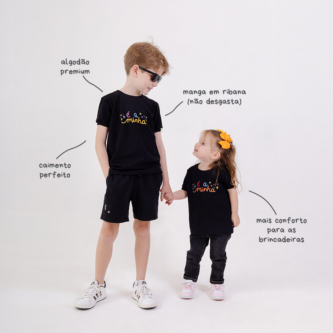 Camisa Infantil "É a Minha" - A Melhor Mãe/Vovó do Mundo