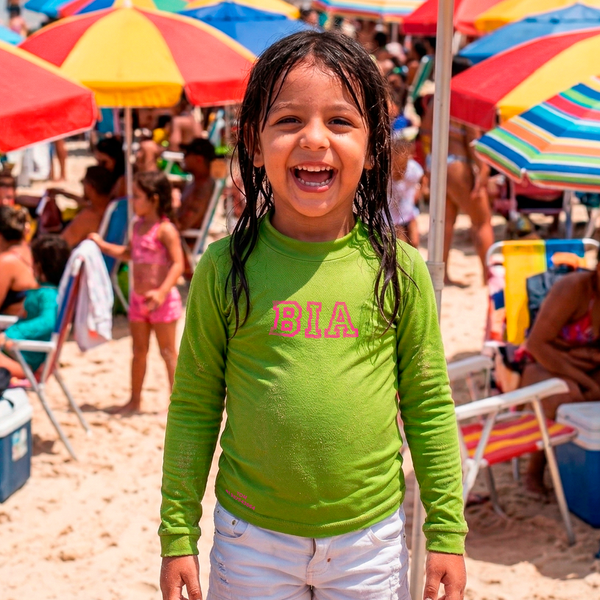 Camisa UV Verde Personalizada - De 0 a 16 Anos