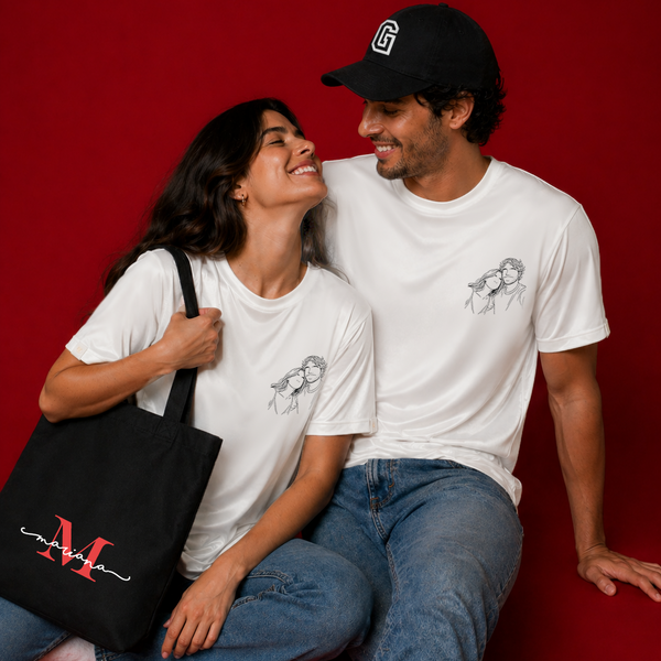 KIT Nossa Foto - 2 Camisas Conforto + Boné + Bag | Dia dos Namorados